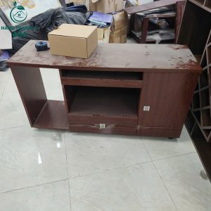 ke-tivi-cu-1m2-go-nau-co-khoang-chua-do-1-300x300 Mua Bán Bàn Ghế Cũ, Nội Thất Cũ Tại TPHCM  