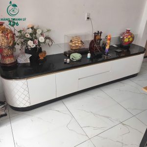 ke-tivi-cu-mat-den-than-trang-hien-dai-2m9-2-300x300 Mua Bán Bàn Ghế Cũ, Nội Thất Cũ Tại TPHCM  