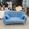 Sofa Băng Cũ Màu Xanh Kèm Hai Gối Tựa