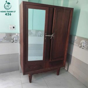 tu-quan-ao-cu-2-canh-mau-nau-co-guong-300x300 Mua Bán Bàn Ghế Cũ, Nội Thất Cũ Tại TPHCM  