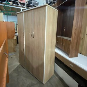 Tủ Quần Áo Nhựa Cũ 3 Cánh Vân Gỗ Sáng